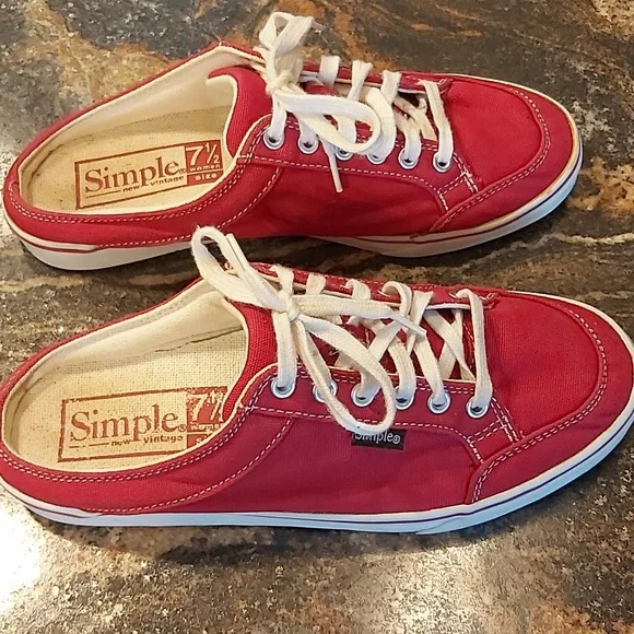 Ladies Simple Mules - Picture 2 of 5